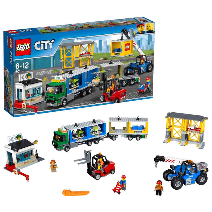 lego city town terminal de mercancias 60169.jpg