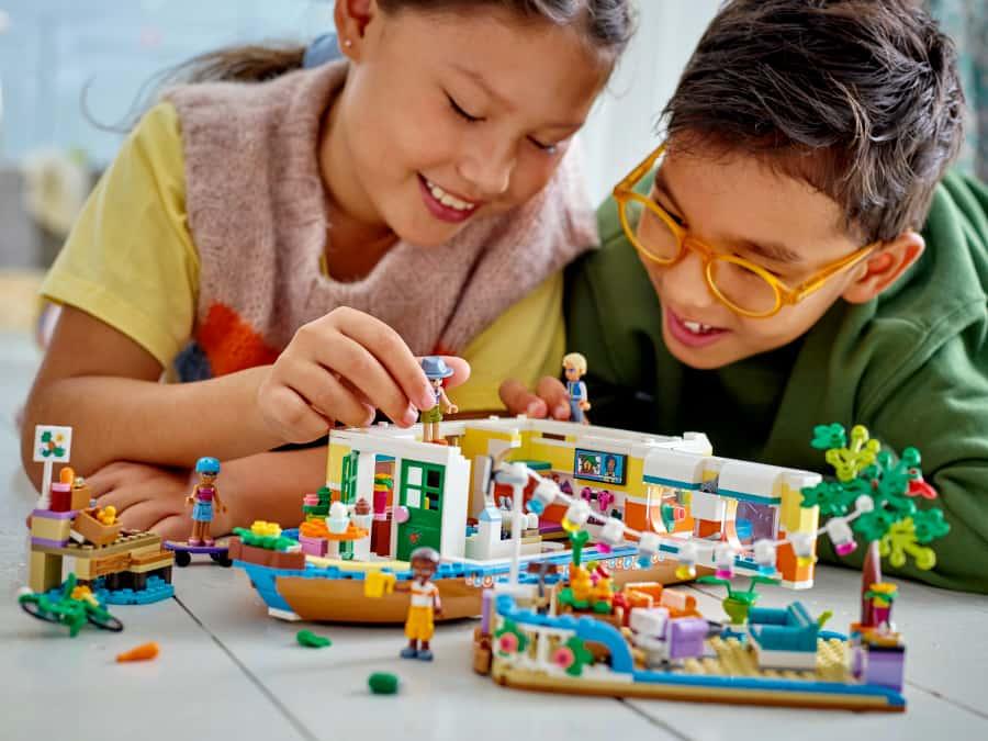 Lego Friends Casa Flotante Fluvial 41702