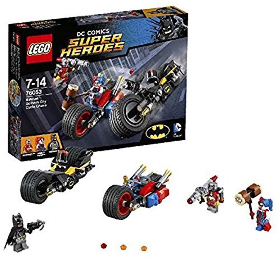 LEGO DC | Comics Super Heroes Batman™ Persecución en moto por Gotham City 76053